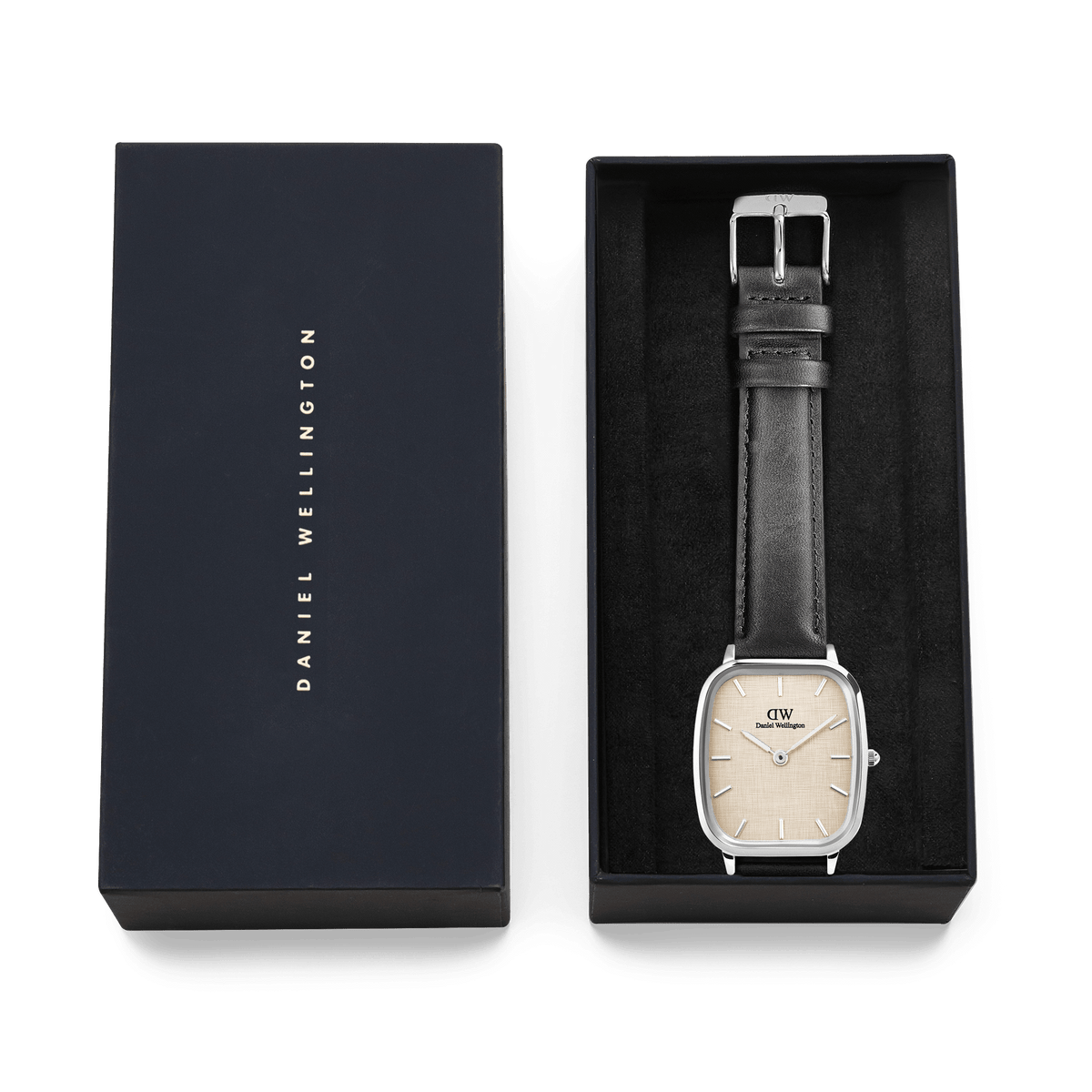 Marlon Sheffield Linen Silver men’s watch with beige dial and black leather strap presented in a Daniel Wellington gift box.