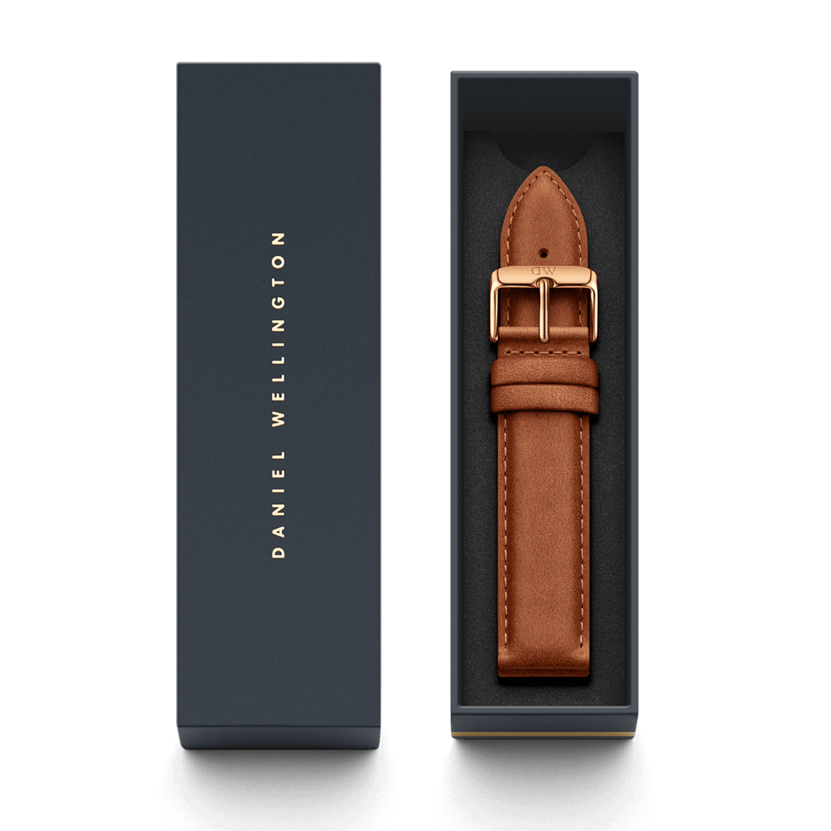 Durham Strap Rose Gold presented in a sleek Daniel Wellington box, featuring light brown genuine leather with a vintage finish and a polished rose gold buckle.