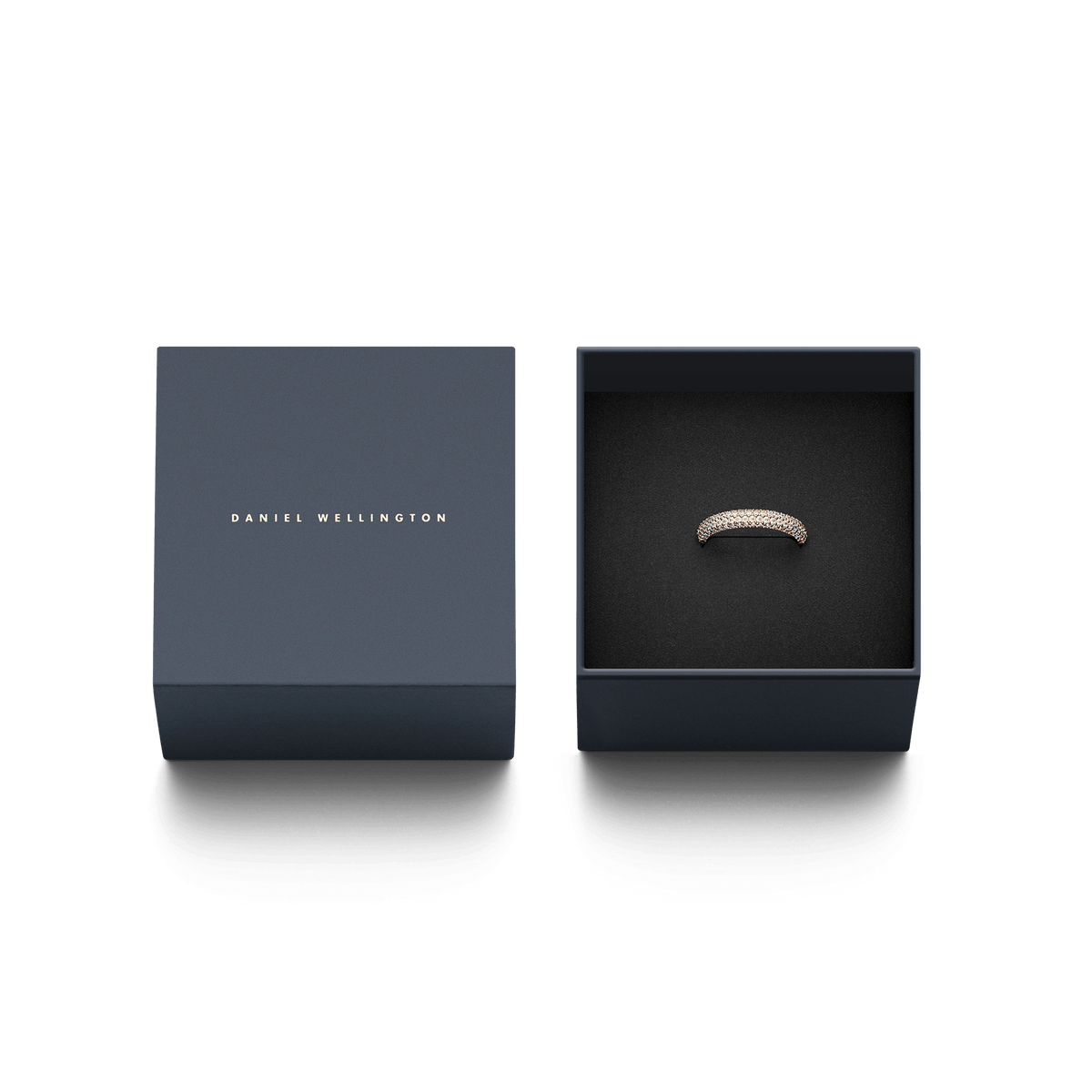 Pavé Crystal Ring Rose Gold displayed in an elegant Daniel Wellington gift box, highlighting its sparkling cubic zirconia and refined presentation.