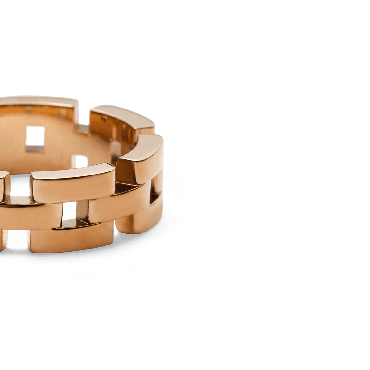 Close-up of the 3-Link Ring Rose Gold, highlighting its polished rose gold finish, distinctive open-link structure, and smooth 316L stainless steel craftsmanship.