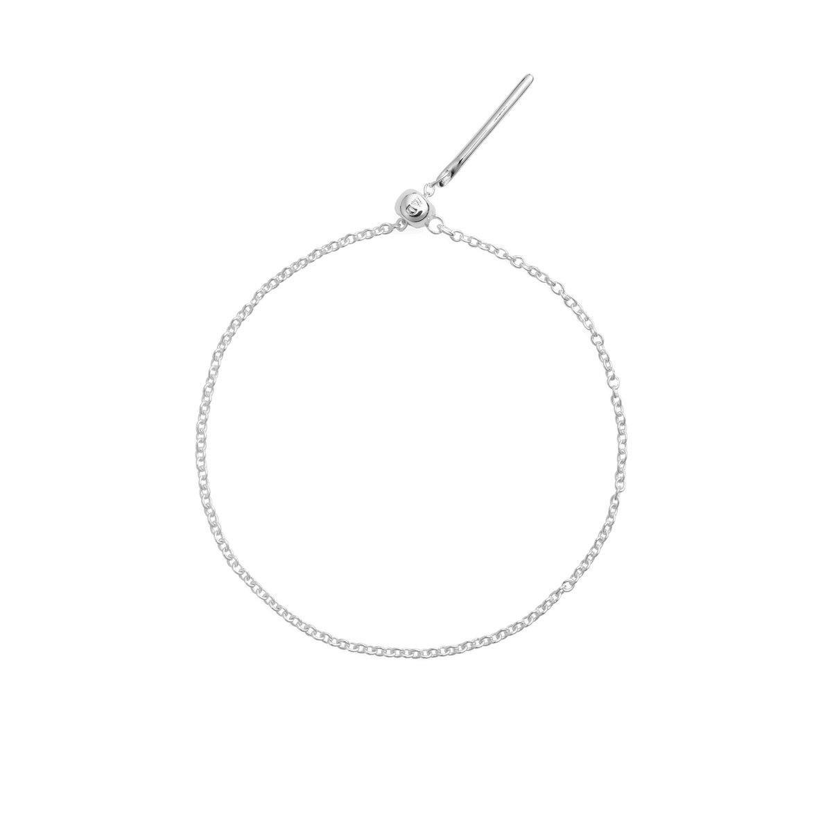 Delicate S925 sterling silver chain bracelet with an adjustable sliding clasp, featuring a polished finish and fine oval links.