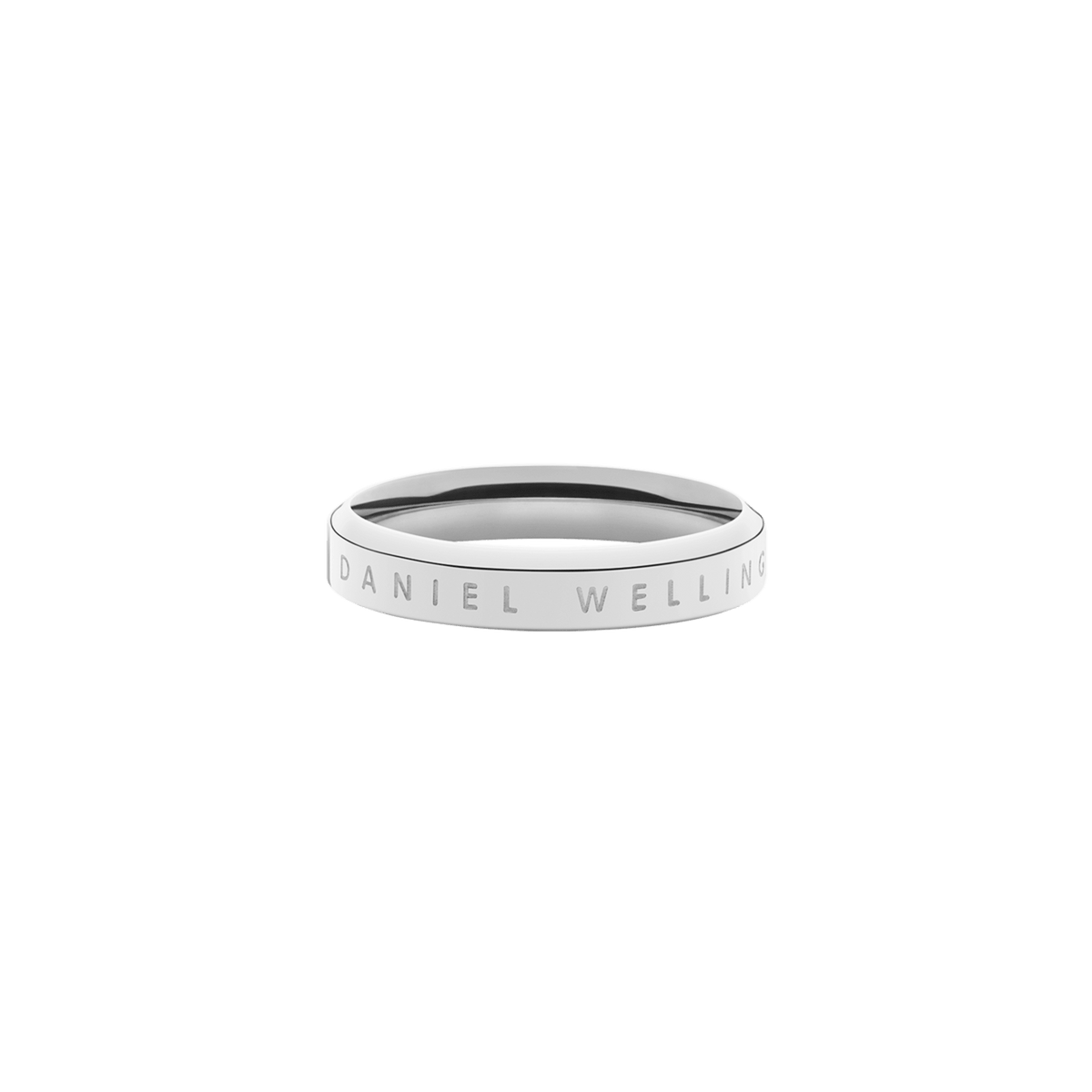 Classic Ring in polished silver stainless steel with Daniel Wellington engraving and a slim, minimalist design.