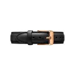 Classic Sheffield Strap Rose Gold featuring smooth black Italian leather, refined stitching, and a polished rose gold buckle engraved with the Daniel Wellington logo.