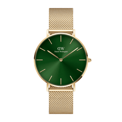 Daniel Wellington Petite Emerald Gold women’s watch with emerald green dial and gold mesh strap, classic minimalist design.