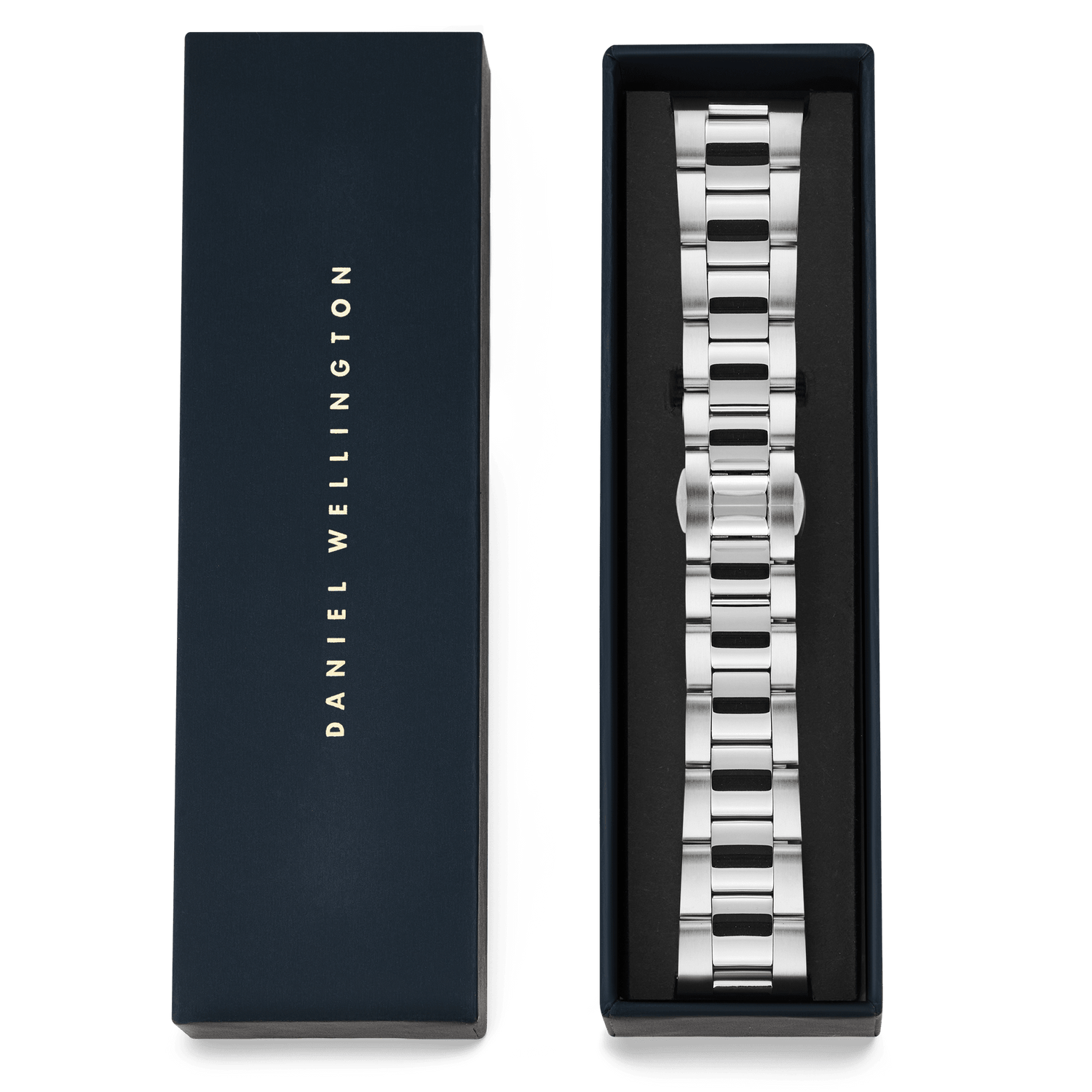 Daniel Wellington Smartwatch Iconic Link Silver strap displayed in its signature navy presentation box, highlighting the polished and brushed stainless steel three-link design.