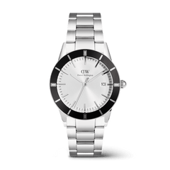Men’s silver stainless steel watch with a black aluminium bezel, silver dial, minimalist index markings, and a polished three-link bracelet from Daniel Wellington.