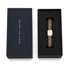 Jolie Chain Rose Gold women’s watch with a square white dial and chunky rose gold chain bracelet, elegantly presented in a black Daniel Wellington gift box.