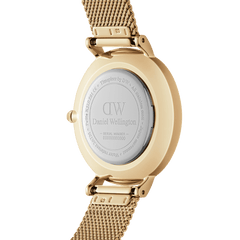 Back view of Daniel Wellington Petite Lumine Bezel Evergold MOP, gold mesh strap and engraved stainless steel caseback.