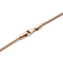 Detail of the Tide Mesh Necklace Rose Gold 1.8 showing the polished rose gold lobster clasp and fine mesh chain, crafted from stainless steel for a secure and elegant finish.