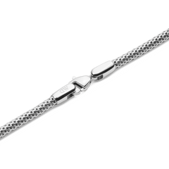 Detail of the Tide Mesh Necklace Silver 2.8 showing the polished lobster clasp engraved with initials and the fine 316L stainless steel mesh chain.