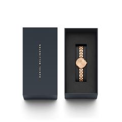 Elan Lumine Unitone Rose Gold women’s watch with a three-link bracelet, elegantly presented in a black Daniel Wellington gift box.