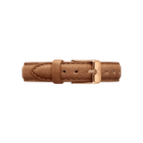 Durham Strap Rose Gold featuring light brown genuine leather with a vintage patina, detailed stitching, and a rose gold buckle engraved with the Daniel Wellington logo.
