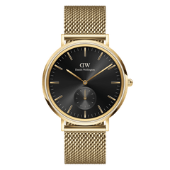 Classic Multi-Eye Evergold Onyx watch featuring a sleek black multi-eye dial, gold-tone case, and an elegant gold mesh strap.
