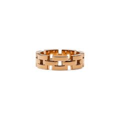 3-Link Ring Rose Gold featuring interlocking rectangular links in polished rose gold-plated stainless steel with a modern, open design.