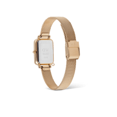 Rear view of the Quadro Crystal Zodiac Evergold Set, highlighting the engraved stainless steel case back and the adjustable gold mesh strap with a secure clasp.