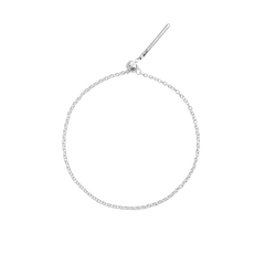 Delicate S925 sterling silver chain bracelet with an adjustable sliding clasp, featuring a polished finish and fine oval links.