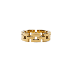 3-Link Ring Gold featuring a polished gold finish and distinctive segmented link design, crafted from stainless steel with subtle gaps for a modern, elegant look.