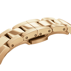 Detail of Iconic Link Gold women’s watch bracelet showing gold-plated stainless steel links and secure clasp design.