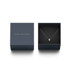 Elan Necklace Silver with a polished ring pendant presented in an elegant Daniel Wellington gift box.